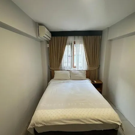 Semih * Provincia di Istanbul